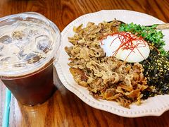 -CowCow其其·牛杂咖啡公司(六运店)
