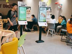 等位区-德克士(柠都广场店)