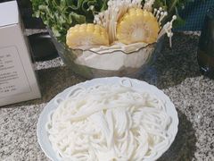 -云荷里·蒸汽石锅鱼·云南菜(中发百旺店)