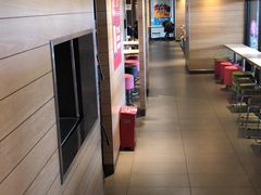 -麦当劳(江湾镇店)