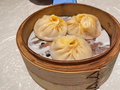蟹粉汤包-松鹤面馆·古法焖肉面(观前店)