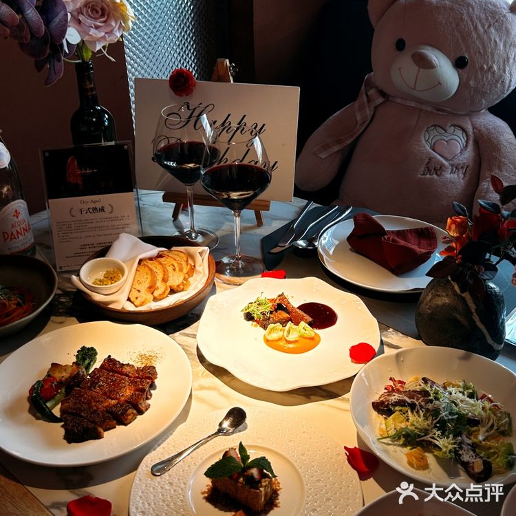 生日宴选这里！仪式感直接拿捏🎈  