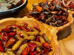 虫虫特工队-隔壁老王·家常云南菜(花巷店)