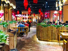 大堂-老滇山寨•云南特色菜•地方菜•民族风情歌舞表演(金碧店)