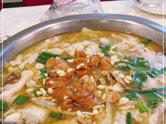 -金良酸菜鱼(宁海路总店)