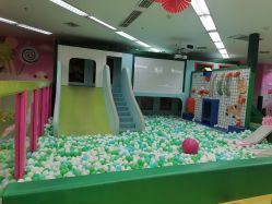 -孩子王童乐园(绵阳涪城万达店)