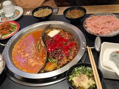 -沸炉重庆老火锅(军事博物馆店)