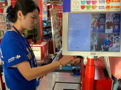 -家乐福(古北店)
