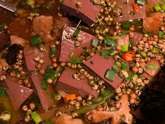 鸭血烧肥肠-绿茶餐厅(深圳龙华天虹购物中心店)