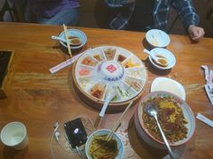 -怪噜范·老贵阳街头名小吃(鸿通城店)