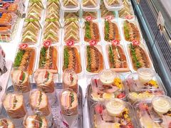 -巴黎贝甜(大宁国际商业广场店)