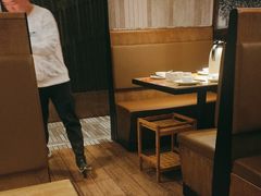 -爱碗亭·鲜炒湖南菜(壹城中心店)