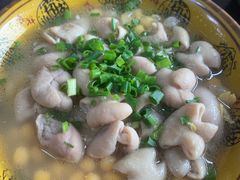 -曾氏肥肠馆(凯瑞雅居店)