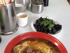 红烧牛腩拉面-永久兰州拉面馆(华乐路店)
