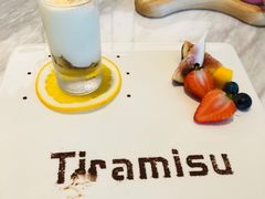 -窗外西餐厅(普罗理想国店)