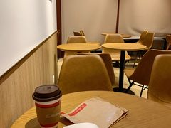 大堂-Tims天好咖啡(华侨城步行街店)