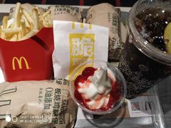 -麦当劳(常山服务区得来速店)
