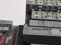 -资和信百货商场