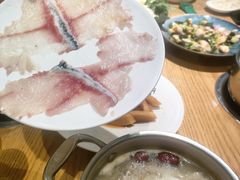 -阿源鱼捞斑鱼火锅·海鲜粥(山景尚宅店)