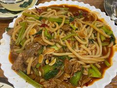 -怡妮新疆风味餐厅(东江湾路店)