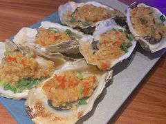 烤蒜茸中蚝-千岛蚝高压锅生蚝·人参火锅(白云万达店)