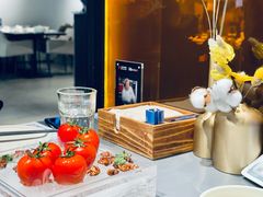 番茄脆菇沙拉-小大董·烤鸭(观景餐厅·南京西路店)