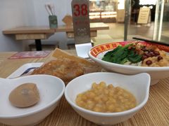 -魔都三兄弟酸辣粉·蘸卤炸串(虹桥万科店)