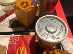 -麦当劳(凯德广场店)
