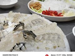 -官塘陈记鱼生·潮汕砂锅粥·牛肉火锅(潮枫路总店)