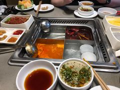 -海底捞火锅(杭州萧山宝龙广场店)