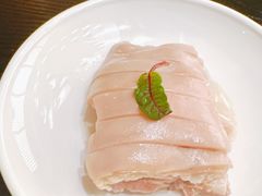 -隆江大酒店(雯婕商务楼店)