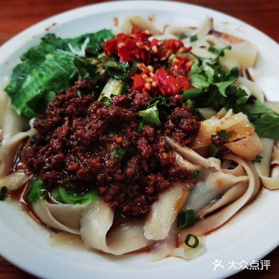 孔赞大抄手高铁形象店