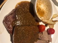 -斗牛士牛排(南京东路店)
