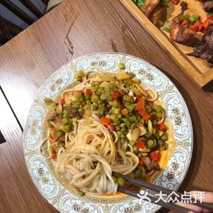 kaxkar塔米馕丁炒肉图片-北京新疆菜-大众点评网