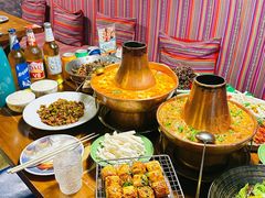 -雀舞云南菜(天津天河城购物中心店)