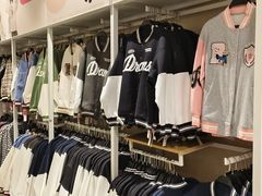 -BIGOFFS 超级折扣(仁恒伊势丹店)