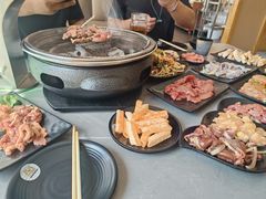 -啊美丽炭火烤肉(滑翔一店)