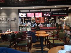 大堂-西西弗书店&矢量咖啡(凯德晶萃广场店)