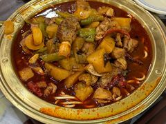 -牛一嘴·兰州牛肉面·大盘鸡(财富中心店)