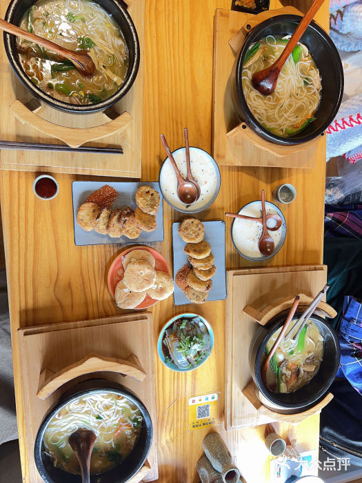 勺子米线·云南传统小吃市集(四方街店)图片