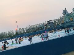 -秋雪湖欢乐世界水乐园