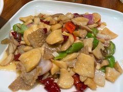 -清真·玛丽亚新疆菜主题餐厅(浙江中路店)