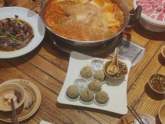 -亮欢寨酸汤鱼(沙冲路店)