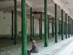 -艾提尕尔清真寺