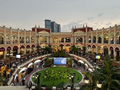 -佛罗伦萨小镇广佛名品奥特莱斯(疏港路店)