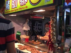 -六合夜市