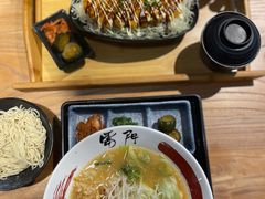 清爽日式炸猪排定食-雷门拉面·现熬骨汤(凯德来福士店)