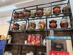 -佬缸炮江湖川菜(玉林店)