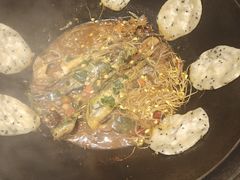 -地锅公社·现炒地锅鸡·地锅鱼·夜宵(罗锦路店)