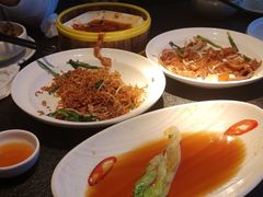 -蝴蝶里·粤菜·点心(滨江龙湖店)